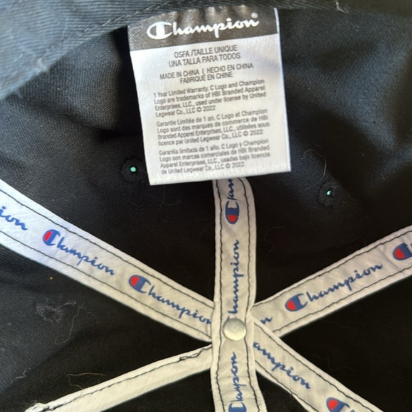 Champion Hat - Picture 4 of 5